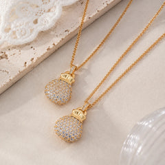 Women Zircon 18k Gold-plated Chain Pendant Necklace Elegant Simple Charms Factory Price in Stock Jewelry for Female Daily Use