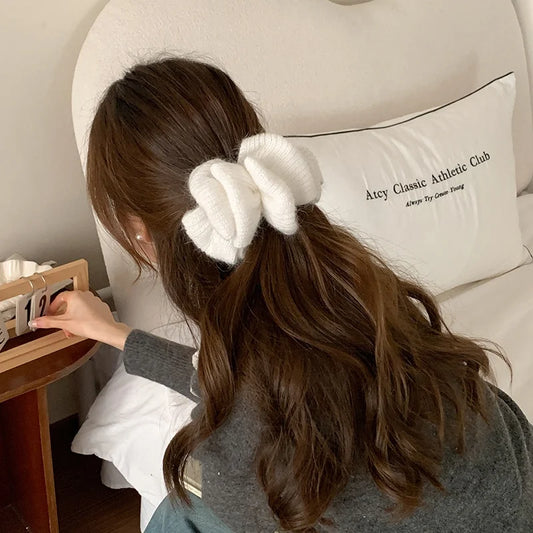 Fashion Simple Minimalistic Solid Color Hair Clips for Girls Trendy Stylish Banana Clips for Women Ladies Hair Accessories