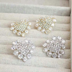 Glitter Luxury Heart Shaped Stud Earrings for Girls Sweet Cute Glamorous Jewellry for Women Ladies Accessories Femme Wholesale