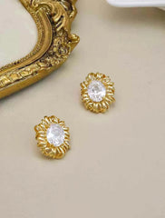 Luxury Flower Elegant Minimalistic Floral Stud Earrings for Girls Graceful Glitter Jewelry for Women Lady Accessories Wholesale
