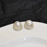 Ladies Simple Imitation Pearl New Design Small Stud Earring Fashion Elegant Beauty Wholesale Jewelry Accessories for Office Use