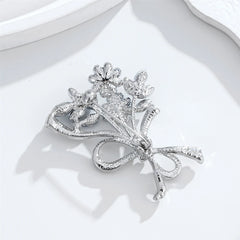 Fashion Glitter Flowers Sparking Rhinestone Brooches for Girls Sweet Dainty Pins Jewelry for Women Ladies Accessories New Design