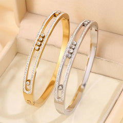 Female Fashion Glitter Zircon Bangles for Girls Sweet Hollowed Bracelets Elegant Trendy Jewelry for Women Accessories Wholesale
