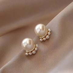 Fashion Refined Glamorous Dainty Art Deco Stud Earrings for Girls Elegant Sweet Imitation Pearl Jewelry for Women Ladies Chic