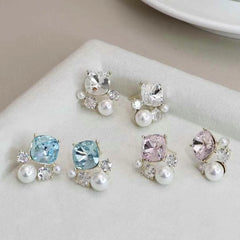 Sweet Cute Rhinestone Imitation Pearl Elegant Stud Earrings for Girls Princess Style Designer Jewelry for Women Lady Accessories