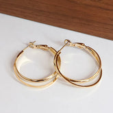 Fashion Luxury Simple Classic Hoop Earrings for Girls Trendy Stylish Charms Jewelry for Women Ladies Accessories Bijuterias