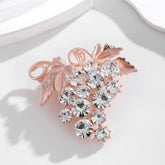 Fashion Fruits Grapes Glitter Rhinestone Brooches for Girls Sparking Trendy Pins Jewelry for Women Ladies Accessories Hot Sale