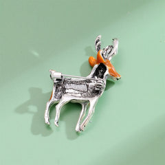 Fashion Christmas Deer Animals Classic Brooches for Girls Elegant Sweet Pins Jewelry for Women Ladies Accessories Wholesale