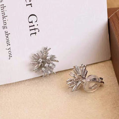 Women Latest Creative Design Irregular Shape Small Clip-on Earring Trendy Elegant Chic Charms Bulk Jewelry Accessories for Daily