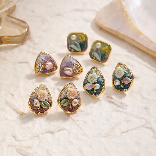 Fashion Dried Flowers Freshwater Pearl Copper 18K Gold Stud Earrings for Girls Sweet Jewelry for Women Ladies Wholesale Bulk
