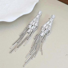 Women Irregular Shape Tassel Design Imitation Pearl Decorative Drop Earring Fashion Glitter Sequined Bulk Jewelry Accessories