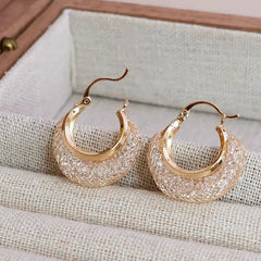 Fashion Sweet Glitter Classic Dainty Glamorous Hoop Earrings for Girls ELegant Charms Jewelry for Women Ladies Accessories