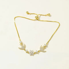 Fashion Elegant Glitter Rhinestone Flowers Necklaces for Girls Sweet Dainty Glamorous Jewellry for Women Ladies Accessories