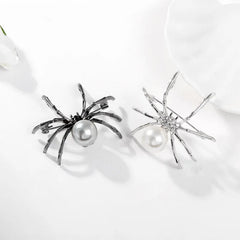 Fashion Imitation Pearl Spider Simple Minimalistic Brooches for Girls Elegant Pins Jewelry for Women Ladies Accessories Chic