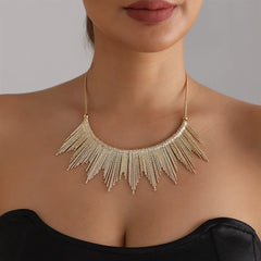 Fashion Luxury Sweet Elegant Spicy Necklaces for Girls Tassel Trendy Alloy Glitter Jewelry for Women Lady Accessories Wholesale