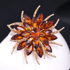 Fashion Glitter Sparkle Flowers Floral Brooches Sweet Elegant Vintage Retro Luxury Jewelry for Women Ladies Accessories Chic
