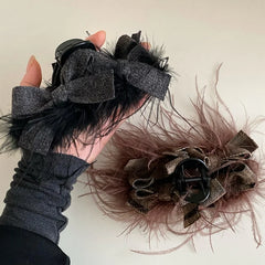 Fashion Trendy Luxury Feather Hair Claw Clips for Girls Elegant Luxurious Bowknot Claws for Women Ladies Hair Accessories Chic