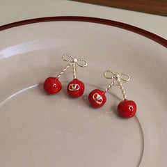 Sweet Fruits Heart Shaped Cherry Hoop Earrings for Girls Cute Fashion Elegant Jewelry for Women Ladies Accessories Wholesale