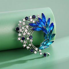 Fashion Glitter Sparking Rhinestone Elegant Brooches for Girls Stylish Glamorous Jewelry Pins for Women Ladies Accessories
