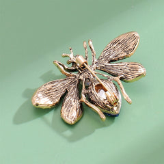 Fashion Luxury Animals Bees Vintage Rhinestone Brooches for Girls Sweet Elegent Retro Pins Jewelry for Women Ladies Accessories