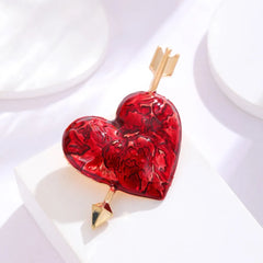 Fashion Trendy Heart Shaped Cupid Brooches for Girls Sweet Elegant Stylish Graceful Jewelry for Women Ladies Accessories Chic