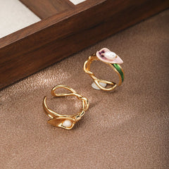 Fashion Glass Pearl Simple Flower Rings for Girls Stylish Minimalistic Jewelry for Women Ladies Wholesale China Manufacturer