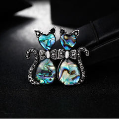 Fashion Cats Sweet Elegant Dainty Lustrous Brooches for Girls Stylish Animals Pins Jewelry for Women Ladies Accessories Cute