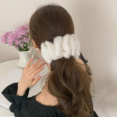 Women Hot Sale Creative Design Large Banana Clips Trendy Fashion Elegant Graceful Bulk in Stock Hair Clips Accessory for Female