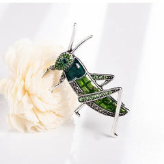 Fashion Insects Cricket Trendy Animals Glitter Brooches for Girls Stylish Cool Special Pins Jewelry for Women Ladies Accessories