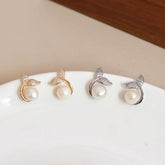 Sweet Designer Art Deco Stud Earrings for Girls Imitation Pearl Elegant Luxury Jewelry for Women Ladies Accessories Wholesale