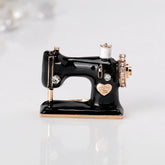Fashion Vintage Sewing Machine Glamorous Brooches for Girls Sweet Stylish Pins Jewelry for Women Ladies Accessories Wholesale