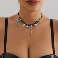 Fashion Sweet Heart Shaped Beads Necklaces for Girls Elegant Spicy Glamorous Jewelry for Women Ladies Choker Accessories Female