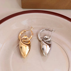 Fashion Heart Shaped Designer Minimalistic Classic Simple Hoop Earrings for Girls Elegant Jewelry for Women Ladies Accessories