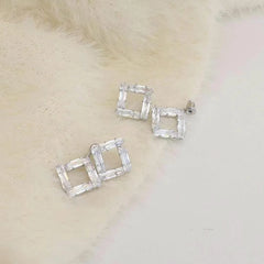 Fashion Art Deco Simple Minimalistic Drop Earrings for Girls Sweet Elegant Graceful Jewelry for Women Ladies Accessories Chic