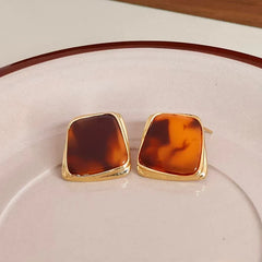 Fashion Butterfly Amber Sweet Elegant Stud Earrings for Girls Trendy Chic Glamorous Jewelry for Women Ladies Accessories