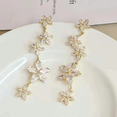 Fashion Sweet Luxury Glamorous Drop Earrings for Girls Trendy Stylish Jewelry for Women Ladies Accessories Chinese Supplier