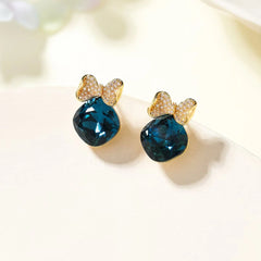 Trendy Fine Charm Glitter Rhinestone Stud Earrings for Girls Luxurious Glamorous Jewelry for Women Ladies Accessories Chic