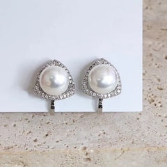 Fashion Imitation Pearl Glitter Glamorous Dainy Clip on Earrings for Girls Butterfly Elegant Jewelry for Women Lady Accessories