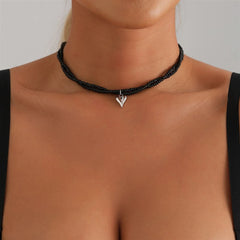 Simple Beads Sweet Cute Elegant Heart Shaped Fashion Necklaces for Girls Minimalistic Trendy Jewelry for Women Ladies Accessory