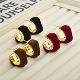 Women 's Retro Square Pattern Earrings Velvet Elegant High-end Earrings Light Luxury Niche Design Ear Accessories Autumn Winter