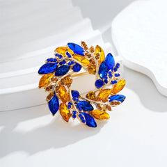 Fashion Glitter Rhinestone Sweet Elegant Brooches for Girls Stylish Luxury Pins Jewelry for Women Ladies Accessories New Design