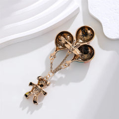 Fashion Bear Drop Sweet Animals Stylish Brooches for Girls Trendy Cute Glamorous Pins Jewelry for Women Ladies Accessories