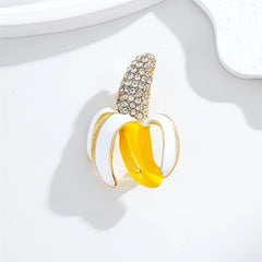 Fashion Glitter Bananas Fruits Brooches for Girls Sweet Trendy Stylish Glamorous Pins Jewelry for Women Ladies Accessories