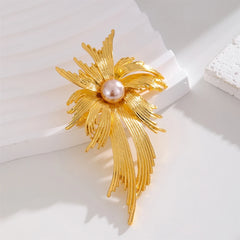 Fashion Luxury Glitter Imitation Pearl Sweet Brooches for Girls Trendy Stylish Simple Pins Jewelry for Women Ladies Accessories