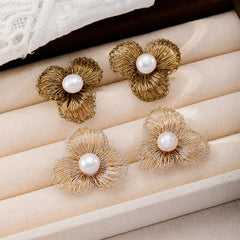Fashion Copper Wire Crochet Flower Artisan Work Stud Earrings for Girls Sweet Jewelry for Women Ladies Wholesale China Factory