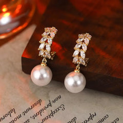 Women Imitation Pearl Simple Earring Trendy Fashion Elegant Graceful Wholesale Lightweight Jewelry Accessories for Ladies Daily