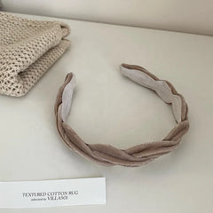 Sweet Fashion Simple Elegant Head Band for Girls Trendy Velvet Hair Band for Women Ladies Hair Accessories Chinese Supplier