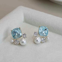 Sweet Cute Rhinestone Imitation Pearl Elegant Stud Earrings for Girls Princess Style Designer Jewelry for Women Lady Accessories