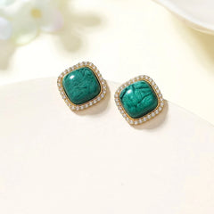 Trendy Fine Charm Glitter Rhinestone Stud Earrings for Girls Luxurious Glamorous Jewelry for Women Ladies Accessories Chic