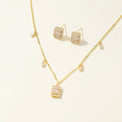 Fashion Luxury Refined Charms Necklaces for Girls Sweet Elegant Stud Earrings Jewelry Sets for Women Ladies Accessories Chic